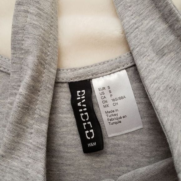 H&M DIVIDED Gray Bodysuit Small - Picture 4 of 4